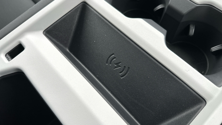 Land Rover Defender 3.0 D350 X-Dynamic SE 110 5dr Auto Diesel Estate